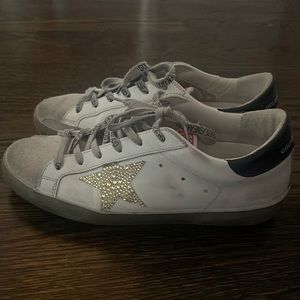 Super Star golden goose kept in great condition!